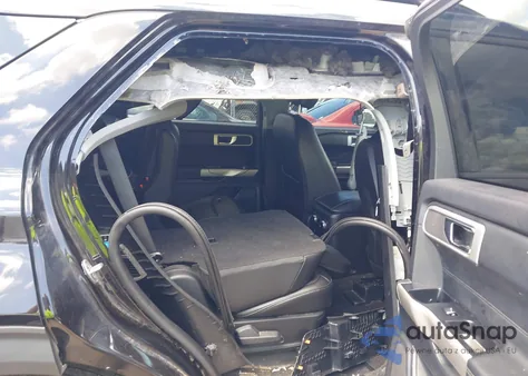 2022 Ford Explorer Xlt z USA, uszkodzony, nr VIN 1FMSK8DH1NGC52416